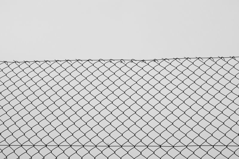 Diamond Mesh Fence Service detail